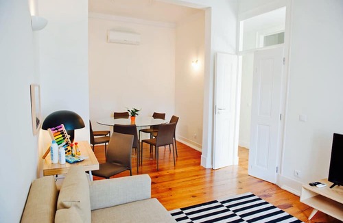 Lisbon Old Town Apartment | Her Majesty at Liverdade Avenue (1E)