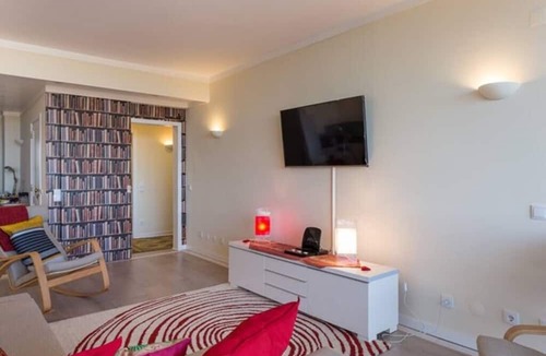 Cascais Apartment | Cascais Panoramic with Pool by Portugal Portfolio
