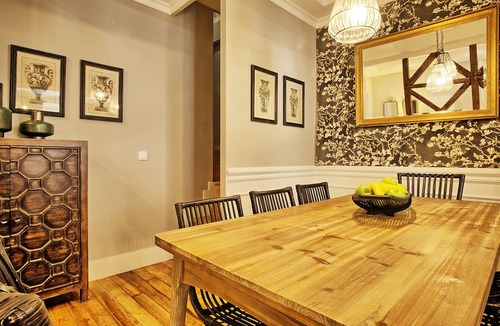Lisbon Old Town Apartment | Angel's Chic