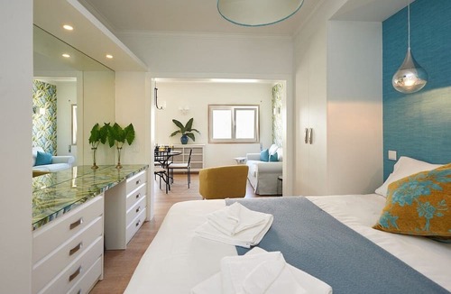 Cascais Apartment | Rainha II Beach Apartment by Portugal Portfolio
