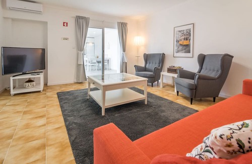 Estoril Apartment | Santa Catarina Terrace