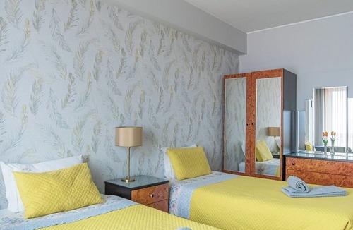 Vila Nova de Gaia Apartment | Avenida: Central, Garage, Metro