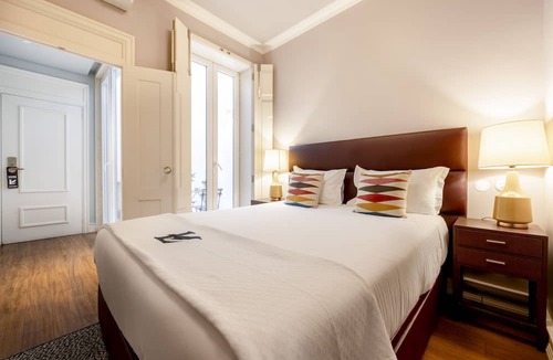 Encarnacao Apartment | Chiado Camões - Lisbon Best Apartments