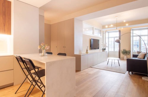 Centro / Baixa Apartment | Catarina 392 | Urban 1BR by LovelyStay