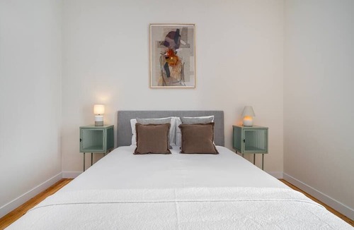 Santos Apartment | Charming Lisbon Escape with River Views