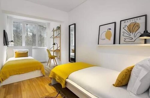 Estoril Apartment | Chic & Stylish Retreat in Estoril Finest Location