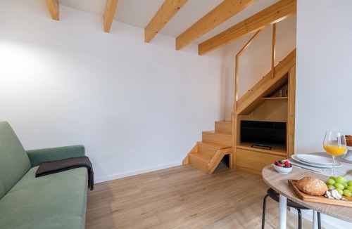 Sao Mamede de Infesta House | Authentic Studio 10 with Terrace by HostWise