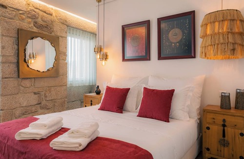 Sernancelhe e Sarzeda Cottage | AQUÉNIO DO OURIÇO