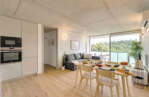 Vila Nova de Gaia Apartment | Balcony 2BRs with Pool & Parking by HostWise