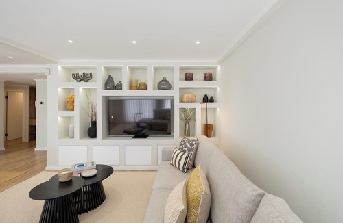 Cascais Apartment | Superb 3 Bedroom Apartment in the Heart of Monte Estoril