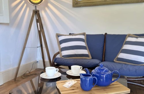 Figueira da Foz Cottage | Casa da Vela - Country House. Nature, sea and starry skies.