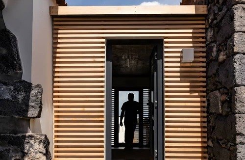 Santa Cruz da Graciosa House | Holiday Home 'Branca' with Sea View, Shared Terrace and Wi-Fi