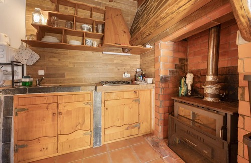 Monte Novo House | Holiday Home 'Coureladaltura 1' with Mountain View, Wi-Fi and Air Conditioning
