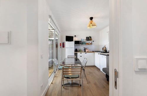 Porto Covo House | Holiday Home 'Oliveira Brava T2' with Mountain View, Private Pool and Wi-Fi