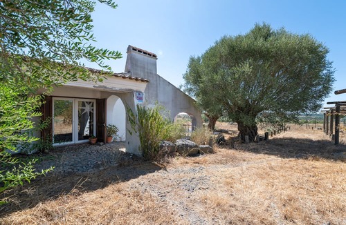Torrao House | Excelentíssimo — Legendary Torrão Restaurant Now a Vacation Home