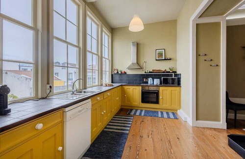 Horta House | GuestReady - Doctor's House Terrace