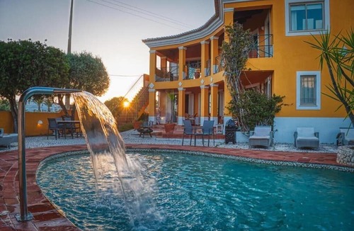 Calicas Apartment | Studio apartment with pool Meia Praia beach, Lagos