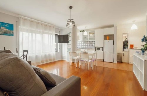 Espinho Apartment | ESPINHO SEAWALK AND SEAVIEW by VACATIONY by Interhome