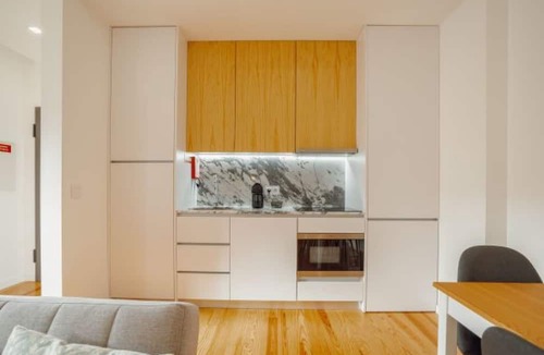 Campanha Apartment | COURTYARD OPORTO DESIGN APARTMENT J by Interhome