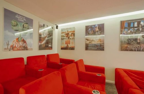Valongo House | POOL & CINEMA VILLA by VACATIONY by Interhome
