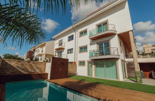 Valongo House | POOL & CINEMA VILLA by VACATIONY by Interhome