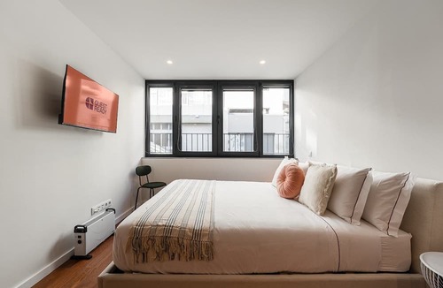 Bonfim Hotel | Guestready - Silk Factory Studios and Apartments