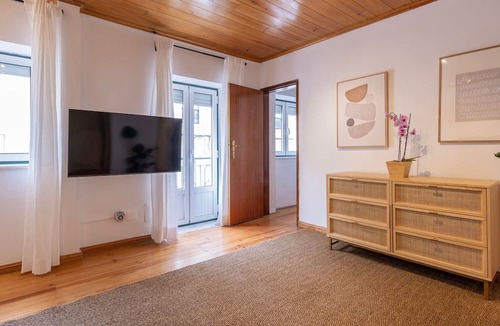 Santa Engracia Apartment | The Lisbon Serenity Apartment by LovelyStay