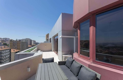 Mafamude Apartment | Liiiving in Gaia - Panoramic Terrace Penthouse