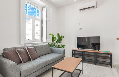 Santa Maria e Sao Miguel Apartment | Sintra Retreat Residences I by LovelyStay