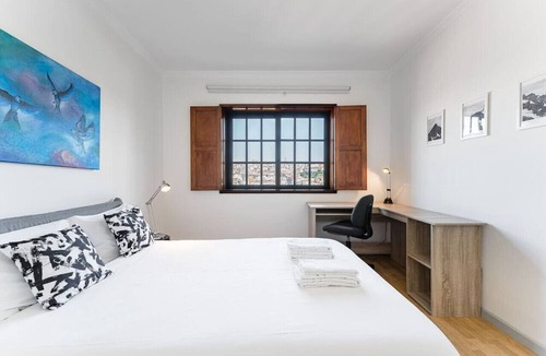 Santa Marinha Apartment | Dream Views of Porto - Private Apt in Gaia by Lisbeyond