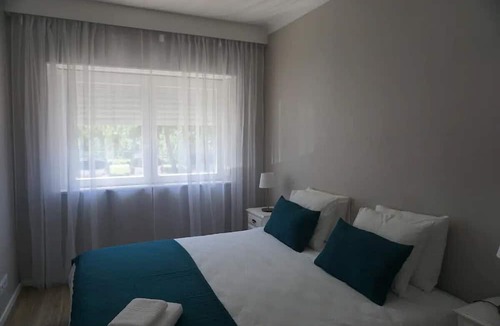 Odivelas Apartment | Odivelas Cozy Terrace