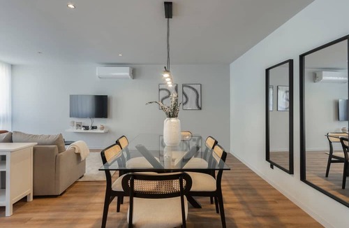 Mafamude Apartment | GuestReady - Modern Elegance in Gaia