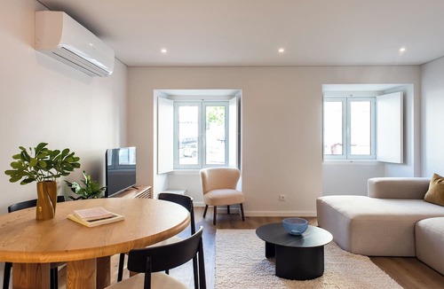 Sao Jorge de Arroios Apartment | The Haus - Santa Barbara II