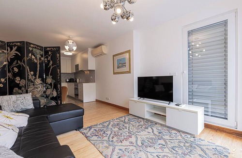 Santa Engracia Apartment | Barbadinhos Apartments in Lisbon Historic
