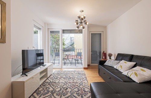Santa Engracia Apartment | Barbadinhos Apartments in Lisbon Historic