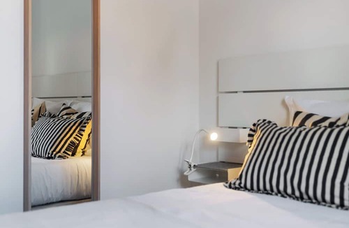 Santa Maria Maior Apartment | Near Funchal's Old Town - Santiago House