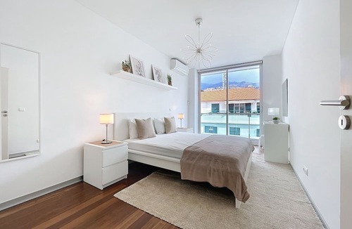 Se Apartment | Acanto Loft by Atlantic Holiday