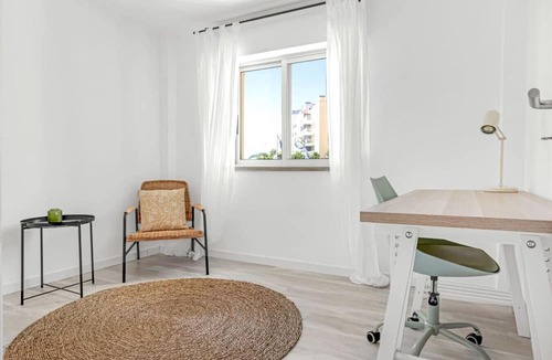 Linda-a-Velha Apartment | Bright Algés Apartment by Lisbeyond