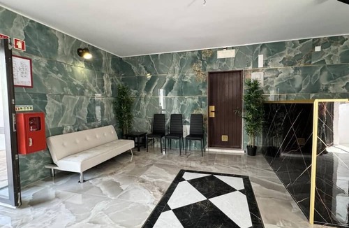 The Strip Apartment | Magna Oura