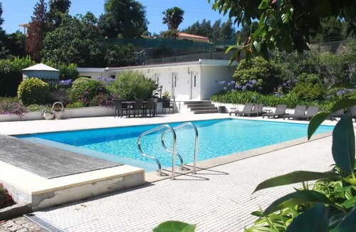 Paredes House | Homerez - Spacious House with Pool in Vandoma