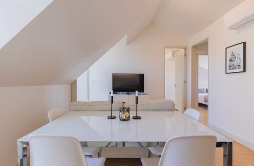 Alfama Apartment | Elegant City Stay in Graça by LovelyStay