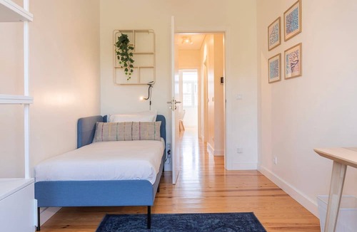 Paco De Arcos Apartment | Apartment T3 65m2, 3 bedroom at Paço de Arco