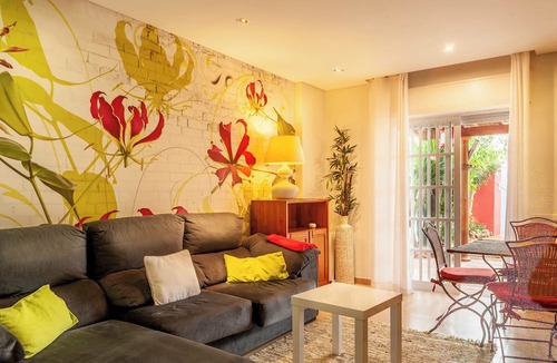 Santa Luzia Apartment | Charming 2-bedroom apartment in fantastic Santa Luzia with WiFi, AC