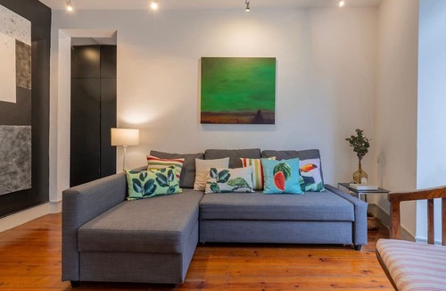 Sacramento Apartment | Chiado Center 1BDR Flat by LovelyStay