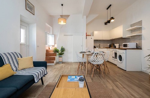 Santa Luzia Villa | Casa Flores - Townhouse in Santa Luzia