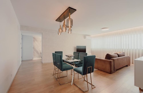 Paranhos Apartment | Apartment 'Lux In Porto' with Wi-Fi and Air Conditioning