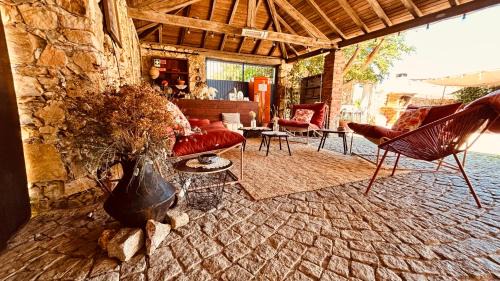 Carapinha House | La Shalu - Quinta d'Alegria