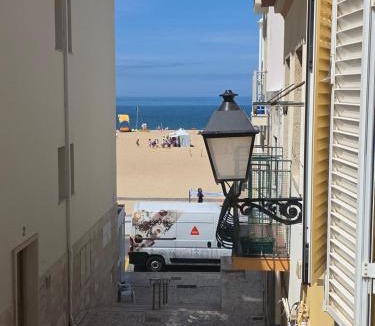 Nazare Apartment | Beach & Sea View Nazaré