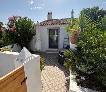 Sao Bras de Alportel House | Casa na Colina : The Cottage and The Long House