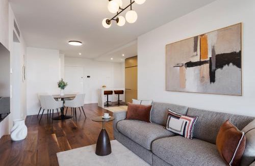 Santa Marinha Apartment | Private Heated Pool & Dom Luis Views by HostWise